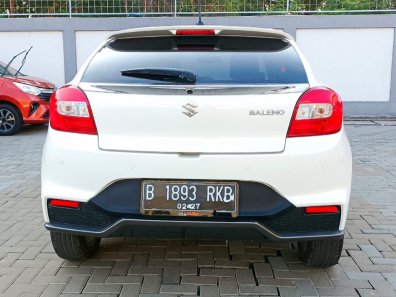 2021 Suzuki Baleno Hatchback A/T Putih - Jual mobil bekas di Jawa Barat