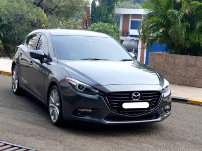 2017 Mazda 3 Hatchback Abu-abu - Jual mobil bekas di DKI Jakarta