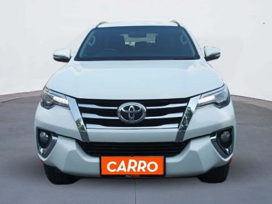 2017 Toyota Fortuner 2.4 VRZ AT Putih - Jual mobil bekas di Jawa Barat