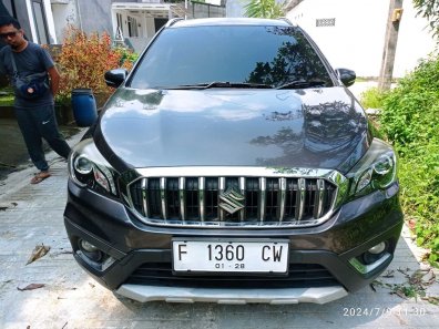 2018 Suzuki SX4 S-Cross AT Abu-abu - Jual mobil bekas di Jawa Barat