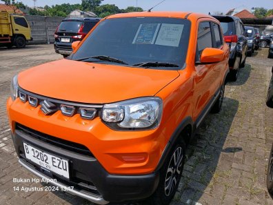 2023 Suzuki S-Presso Orange - Jual mobil bekas di Jawa Barat