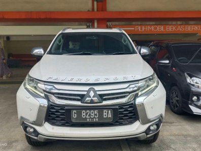 2019 Mitsubishi Pajero Sport Dakar 4x2 AT Putih - Jual mobil bekas di Jawa Tengah