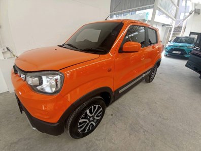 2023 Suzuki S-Presso Orange - Jual mobil bekas di DKI Jakarta