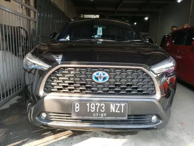 2022 Toyota Corolla Cross 1.8 Hybrid A/T Hitam - Jual mobil bekas di DKI Jakarta