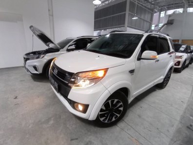 2016 Daihatsu Terios CUSTOM Putih - Jual mobil bekas di Banten