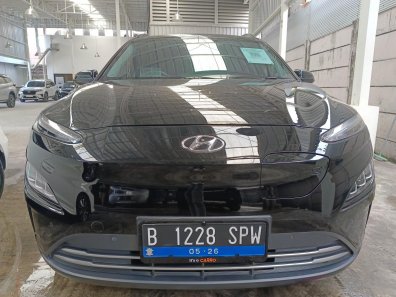 2021 Hyundai Kona Electric Hitam - Jual mobil bekas di Jawa Barat