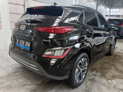 2021 Hyundai Kona Electric Hitam - Jual mobil bekas di DKI Jakarta