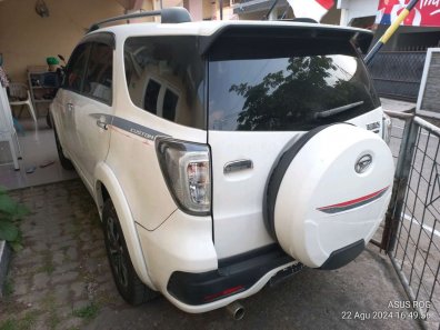 2016 Daihatsu Terios CUSTOM Putih - Jual mobil bekas di Banten