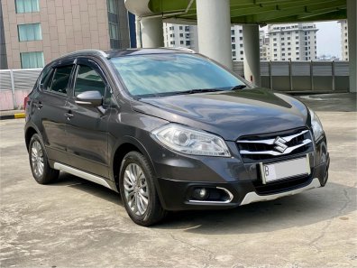 2017 Suzuki SX4 S-Cross AT Abu-abu - Jual mobil bekas di DKI Jakarta