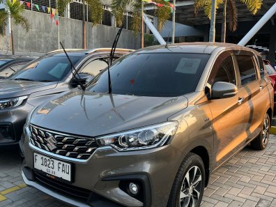 2022 Suzuki Ertiga Hybrid ZDi Abu-abu - Jual mobil bekas di Banten