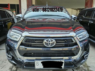 2022 Toyota Hilux V Hitam - Jual mobil bekas di Jawa Barat