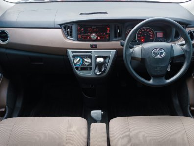 2017 Toyota Calya G AT Merah - Jual mobil bekas di DKI Jakarta