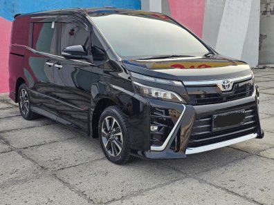 2021 Toyota Voxy 2.0 A/T Hitam - Jual mobil bekas di DKI Jakarta