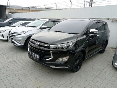 2017 Toyota Venturer Hitam - Jual mobil bekas di Jawa Barat