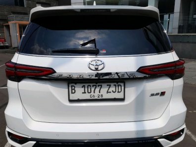 2023 Toyota Fortuner Putih - Jual mobil bekas di Banten