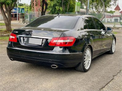 2011 Mercedes-Benz E-Class E 300 Hitam - Jual mobil bekas di DKI Jakarta