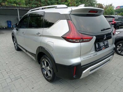 2021 Mitsubishi Xpander Cross Premium Package AT Silver - Jual mobil bekas di Jawa Barat