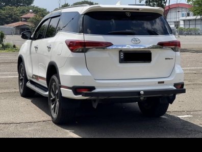 2019 Toyota Fortuner 2.4 Automatic Putih - Jual mobil bekas di Banten