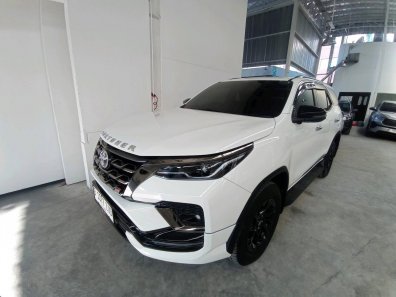 2019 Toyota Fortuner 2.4 G AT Putih - Jual mobil bekas di DKI Jakarta