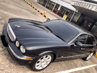 2006 Jaguar XJ Six Hitam - Jual mobil bekas di Banten