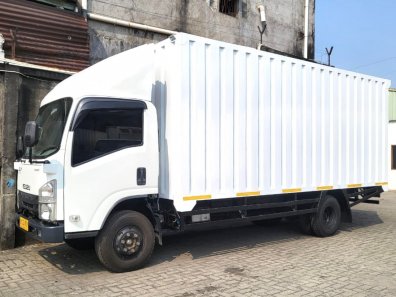 2023 Isuzu Elf Nmr 81 L Putih - Jual mobil bekas di DKI Jakarta