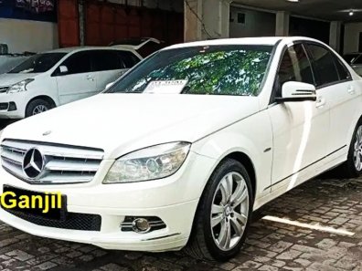 2010 Mercedes-Benz C-Class C 200 Avantgarde Line Putih - Jual mobil bekas di DKI Jakarta