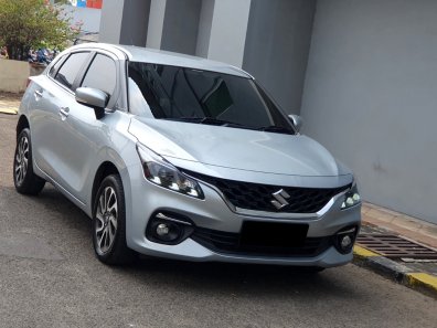 2023 Suzuki Baleno Hatchback A/T Silver - Jual mobil bekas di DKI Jakarta