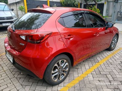 2018 Mazda 2 Hatchback Merah - Jual mobil bekas di Banten