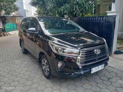 2022 Toyota Kijang Innova V A/T Gasoline Hitam - Jual mobil bekas di DKI Jakarta