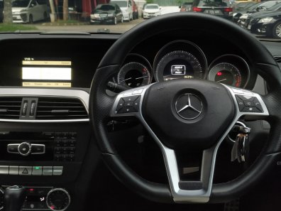 2012 Mercedes-Benz C-Class 250 Hitam - Jual mobil bekas di DKI Jakarta