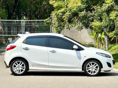 2013 Mazda 2 S Putih - Jual mobil bekas di Jawa Tengah