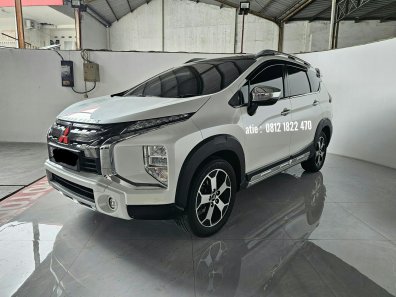 2019 Mitsubishi Xpander Cross Premium Package AT Putih - Jual mobil bekas di Jawa Barat