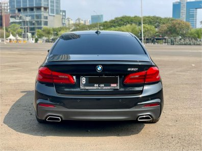 2020 BMW 5 Series 530i Hitam - Jual mobil bekas di DKI Jakarta