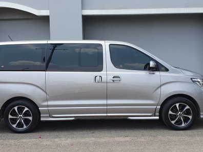 2020 Hyundai H-1 2.5L CRDi Royale Silver - Jual mobil bekas di DKI Jakarta