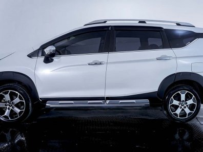 2022 Mitsubishi Xpander Cross Premium Package AT Putih - Jual mobil bekas di Jawa Barat