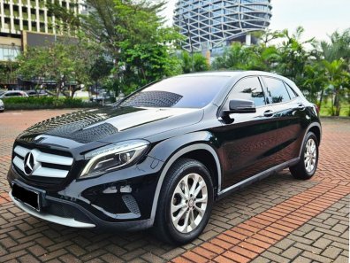 2016 Mercedes-Benz GLA 200 Gasoline Hitam - Jual mobil bekas di DKI Jakarta