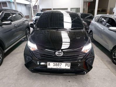 2023 Daihatsu Sigra 1.0 M MT Hitam - Jual mobil bekas di Banten