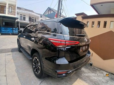 2022 Toyota Fortuner Hitam - Jual mobil bekas di Bali