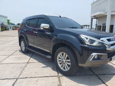 2017 Isuzu MU-X Premiere Hitam - Jual mobil bekas di Jawa Barat