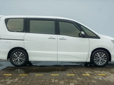 2017 Nissan Serena Highway Star Autech Putih - Jual mobil bekas di Banten