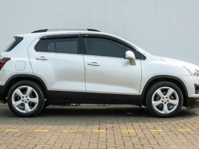 2016 Chevrolet TRAX LTZ Silver - Jual mobil bekas di Banten