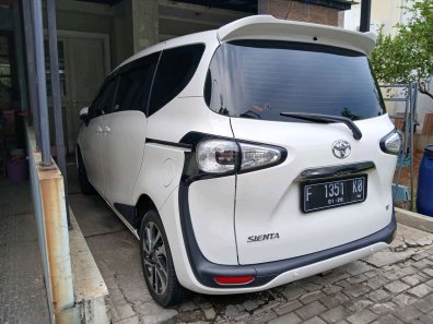 2020 Toyota Sienta V CVT Putih - Jual mobil bekas di Banten