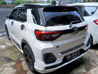 2022 Toyota Raize 1.0T GR Sport CVT (Two Tone) Putih - Jual mobil bekas di DKI Jakarta