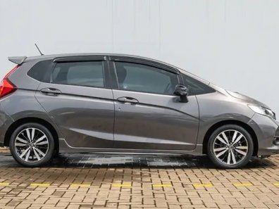 2020 Honda Jazz RS CVT Abu-abu hitam - Jual mobil bekas di Banten