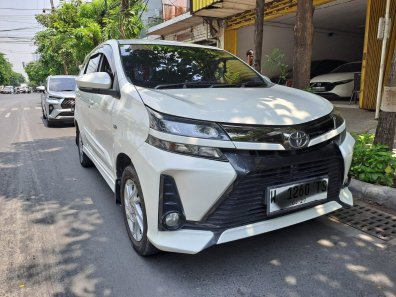 2017 Toyota Veloz 1.3 M/T Putih - Jual mobil bekas di Jawa Timur