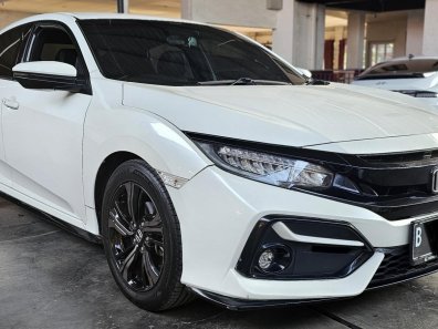 2020 Honda Civic Hatchback RS Putih - Jual mobil bekas di DKI Jakarta