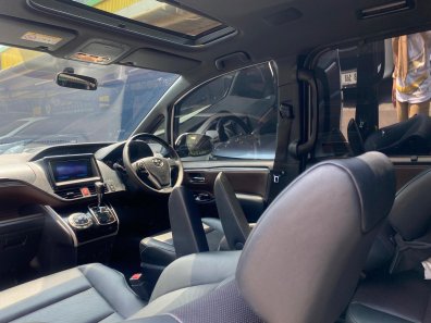 2019 Toyota Voxy 2.0 A/T Putih - Jual mobil bekas di DKI Jakarta