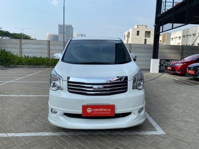 2013 Toyota NAV1 V Putih - Jual mobil bekas di Banten