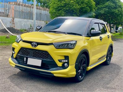 2022 Toyota Raize 1.0T GR Sport CVT (Two Tone) Kuning - Jual mobil bekas di DKI Jakarta