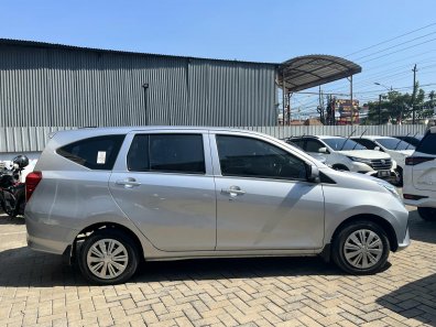 2019 Daihatsu Sigra 1.2 R MT Silver - Jual mobil bekas di Jawa Tengah